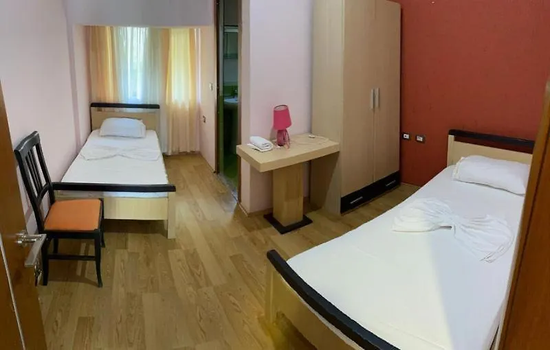 Hotel Kukesi Lini